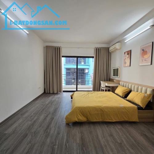 Bán nhà Vĩnh Phúc, Ba Đình, dt 40m, ngõ rộng, gần phố, 20m ra đường ô tô tránh. Giá 7 tỷ - 1