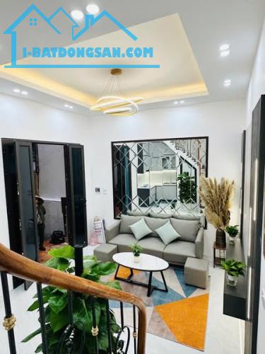 BÁN GẤP NHÀ 4 TẦNG KIM MÃ 30M, TRUNG TÂM BA ĐÌNH GIÁ CHỈ 5,5 TỶ. - 4
