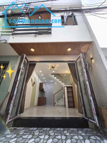 Nhà đẹp Bình Tân giá dưới 3 tỷ 65, 2 tầng, 26m2, HXH, 2 PN - 4