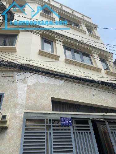 Bán nhà 66m² 4 tầng, 5PN, 3WC,hem 1017 hồng Bàng phường 12 Quận 6 - 5.8 tỷ - 4