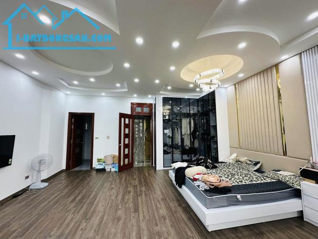Siêu Phẩm MP Quận Hai Bà Trưng 60M2 7T Thang Máy MT 8M Lô Góc Vỉa Hè KD Đỉnh Giá 23 Tỷ - 1