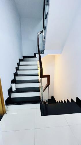 NHÀ ĐẸP HẺM 6M THÔNG CÁCH 1 CĂN RA MT PHẠM VĂN CHIÊU - GÒ VẤP - 5TẦNG -5,7 Tỷ - 3