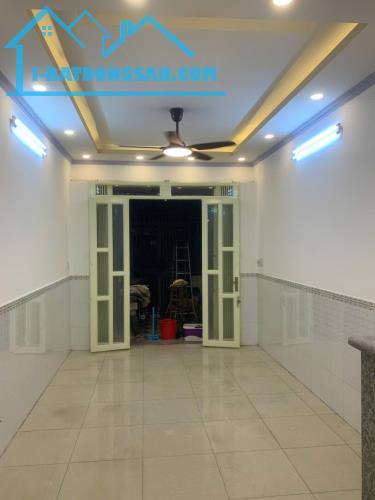 HXH THÔNG 1 TRỤC - XE HƠI NGỦ TRONG NHÀ HẬU GIANG - P12, Q6 - 54M2* 3 TẦNG - NHỈNH 7 TỶ TL - 4