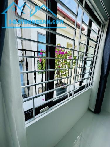 NHÀ ĐẸP-GIÁ TỐT. SỞ HỮU nội thất xịn, thoáng sáng, Vạn Phúc, Hà Đông, chỉ 3.79 tỷ. - 2