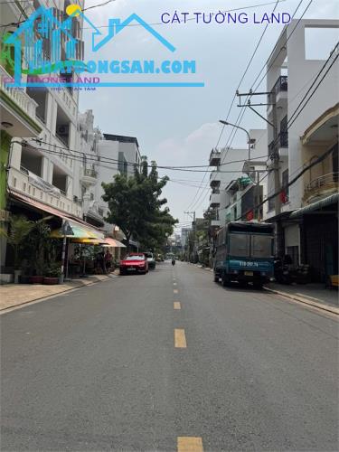 Bán nhà Mặt tiền Lê Niệm, Khu VIP họ Lê. Nhà 4x18m, 4 Tầng, Giá 10.3 tỷ