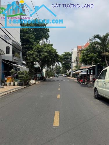 Bán nhà Mặt tiền Lê Niệm, Khu VIP họ Lê. Nhà 4x18m, 4 Tầng, Giá 10.3 tỷ - 1