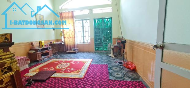 Bán nhà 3 tầng mặt đường Hùng Vương, thị xã Phú Thọ - 1