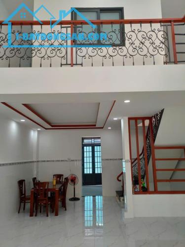 Bình Tân, cạnh đường số 7,khu tên lửa, ngang 5,5m, Nhà 3 tầng, 75 m2, giá rẻ. - 3