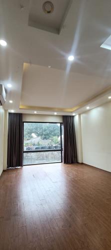 Cổ Linh, Tư Đình, Long Biên, 60m2, MT 4m, 4 tầng, gara, ô tô vòng quanh, 12.5 tỷ