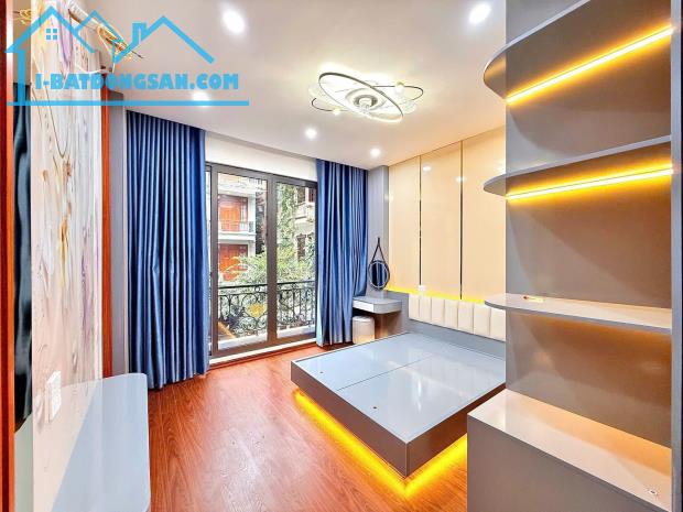 Bán nhà Hoàng Hoa Thám Ba Đình, ngõ 3 gác, 2 mặt thoáng 60m 4T mt 5m giá 10.x tỷ - 1