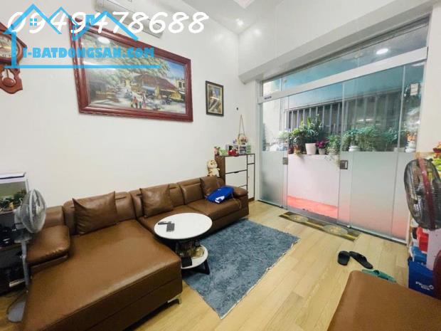 NHÀ ĐẸP HỒ TÙNG MẬU - Ô TÔ ĐỖ CỔNG - LÔ GÓC 3 THOÁNG - SỔ VUÔNG ĐẸP - GIÁ CHỈ  7,55 TỶ - 1