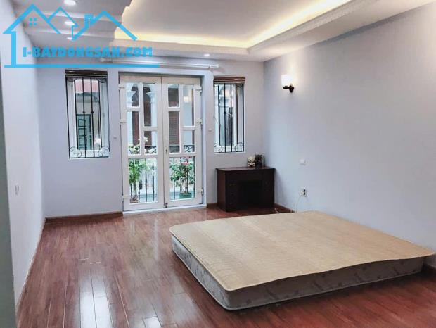 Chất lừ –Bán nhà 4 tầng mới coong  - Ngõ 68 nguyễn văn Linh – Giá nhỉnh 5 tỷ - 3