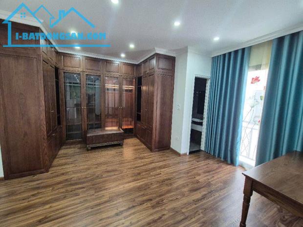 Nhà Tây Hồ 47m2 x 6 tầng thang máy - Mặt tiền to đẹp 5M - Nội thất xịn xò. - 1