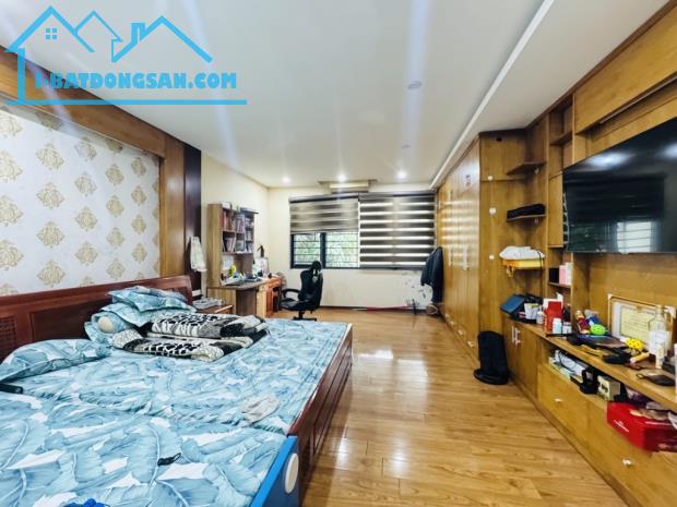 Nhà quận Ba Đình, phố Đội Cấn, diện tích 42m2, giá hợp lý, dân sinh tốt - 2