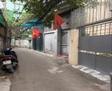 Hoàng Hoa Thám (Ngọc Hà) - 70m2 - 4 tầng - MT 5m - nhà dòng tiền 300tr/năm - 1p ra phố