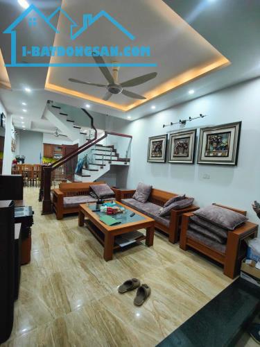 Cực Phẩm Mễ Trì - Nhà Đẹp - Nội Thất Đẹp - Chủ Tâm Đắc - 20M Ra Ô Tô - 41m2 - Nhỉnh 8 Tỷ - 4