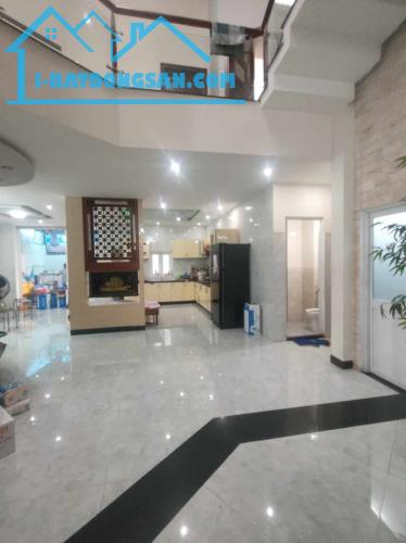 ♣ Nhà sát Hà Khê 02, Nguyễn Tất Thành, 135m2, 2 tầng cứng, còn mới, 5PN, 3.xx tỷ ~28tr/m2 - 4