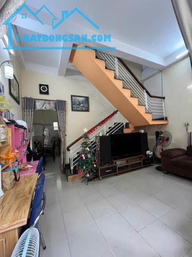Bán nhà 1 trệt 1 lầu 89m2 SHR thổ cư (P. Bửu Hoà) CHỈ 1,650 TỈ - 2