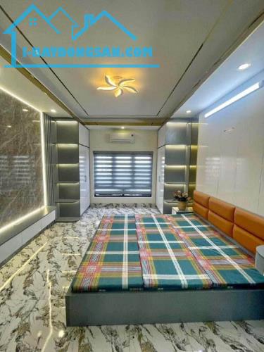 Nhà Đẹp Thanh Xuân 28m2 - 5 Tầng Vô Cùng Gần Phố Ô Tô Dừng Đỗ Ngày Đêm - 2