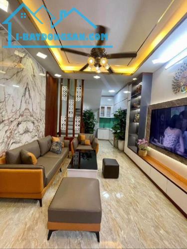 Nhà Đẹp Thanh Xuân 28m2 - 5 Tầng Vô Cùng Gần Phố Ô Tô Dừng Đỗ Ngày Đêm - 1