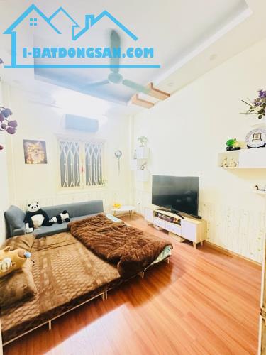 BÁN NHÀ THÁI THỊNH ĐỐNG ĐA,46M*4 TẦNG ,13.2TỶ, Ô TÔ ĐỖ CỬA, - 2
