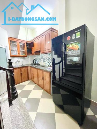 Bán nhà phố Lạc Long Quân 30m2 5tầng mặt tiền 3.1m 5.5 tỷ Tây Hồ - 3