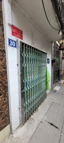 Bán Nhà Đào Tấn - Bưởi - Ba Đình 21M Giá 3,9 Tỷ. Ngõ thông - Gần phố - 1