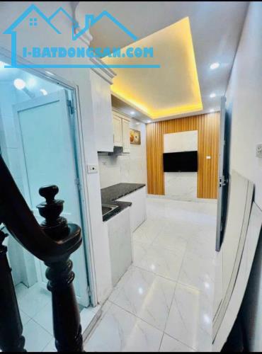 Bán Nhà Kim Mã 22M x 5T Giá 3,8 Tỷ. Phân lô, 3 thoáng, ngõ thông. - 3