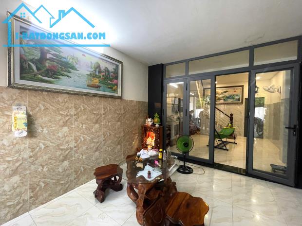 Bán Nhà 2 Tầng Mới 81m2_6.5*12.5 Gần Tô Ngọc Vân Tam Bình Thủ Đức Chỉ 4.7 tỷ - 1