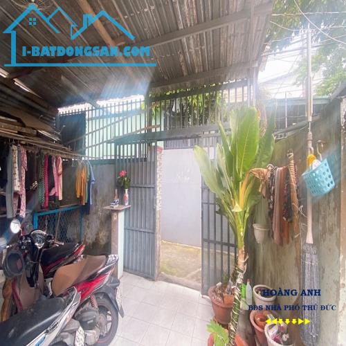 Bán Nhà Phố Liền Kề Lê Văn Thịnh, Phường Bình Trưng Đông, Quận 2 _ 112 m2 đất_ Chưa đến 2 - 5