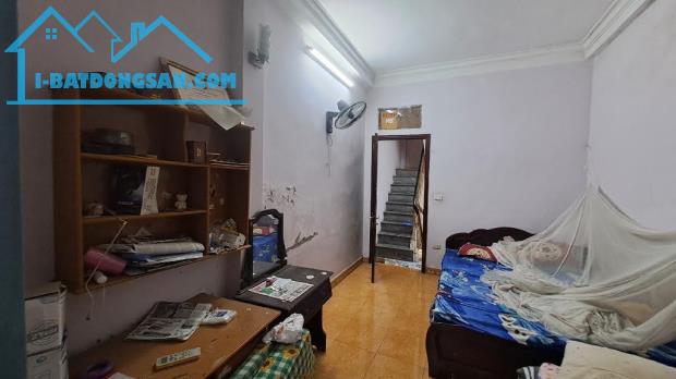 NHÀ MẶT PHỐ VỈA HÈ KINH DOANH- 60M2, 4 TẦNG,  ĐỐNG ĐA, GIÁ HỢP LÝ - 2