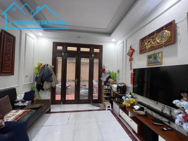 BÁN NHÀ HỒ TÙNG MẬU, NAM TỪ LIÊM: 31M2, NHÀ ĐẸP DÂN XÂY – Ô TÔ ĐỖ GẦN, 5 TẦNG NHỈNH 7 TỶ - 1