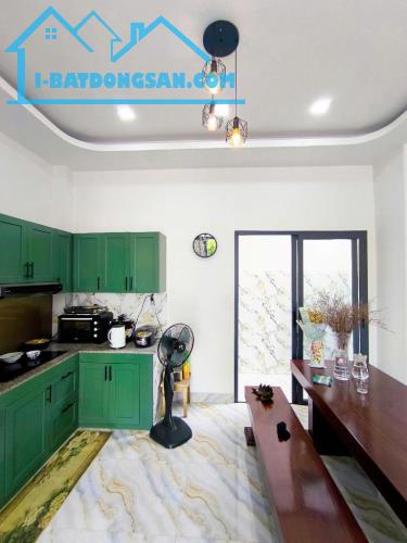 Bán Nhà 3 Tầng HXH Thông – Giáp Quận 2, Phú Hữu, Quận 9 – Giá Tốt Nhất Chỉ 3.8 Tỷ! - 4