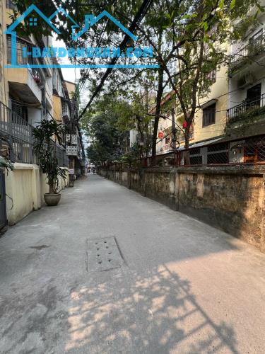 SIÊU HIẾM! 4 tầng phố Chùa Bộc, DT 50m2, ngõ to rộng thông, giá 12 tỷ TL - 1