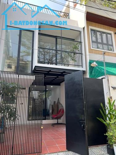 Bán nhà hẻm ô tô Đào Sư Tích, Phước Lộc, Nhà Bè – Full nội thất cao cấp - nhỉnh 5 tỷ