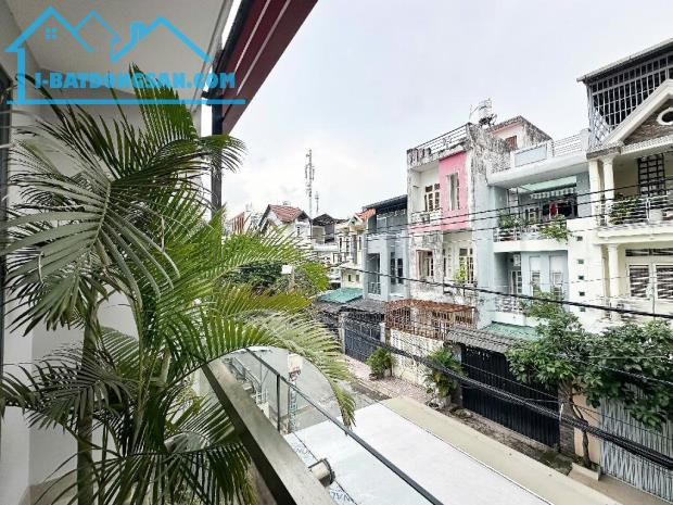 🔥🔥🔥VIP GÒ VẤP - THÔNG SỐ VÀNG (6 x 22) 2 MẶT TIỀN HẺM TRẢI NHỰA • SÁT BÊN ĐH CÔNG NGHIỆ