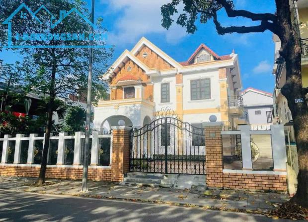 ❌ Chỉ 2X Tỷ sở hữu ngay 377m2 căn biệt thự view Hồ Sen Tịnh Tâm đường Đinh Tiên Hoàng