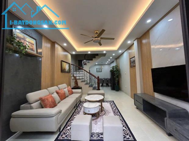 🏡 Ngọc Thụy, Long Biên, 60m2 x 4 tầng, 7 tỷ 95, Dân xây, Sân vườn, Gần ô tô