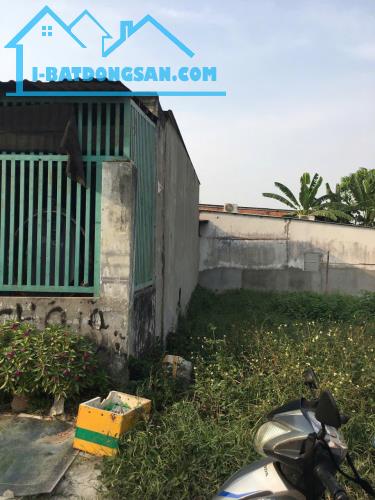 ĐẤT BÌNH CHÁNH - DIỆN TÍCH 2275M2 VUÔNG VỨC - GIÁ 1TỶ5
