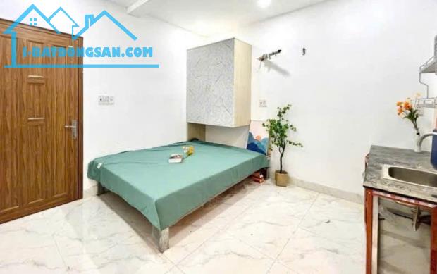 Phòng Đẹp Giá Rẻ - Full Nội Thất Tại Ngã Tư Gò Mây - 1