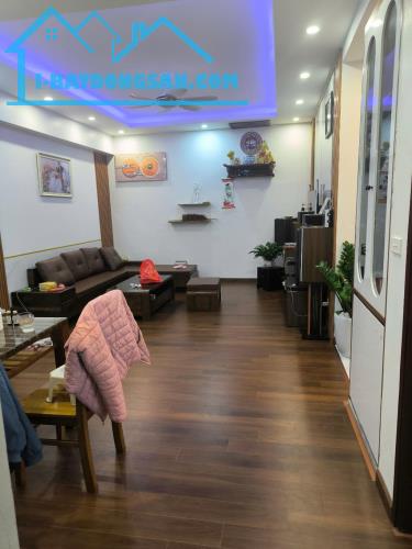 Nhỉnh 4 tỷ, chung cư 03 ngủ, 2 VS, 108m2, hướng Nam, ga tàu ngay cửa, Quang Trung, Hà Đông - 1