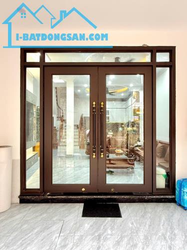 NHÀ ĐẸP TỨ HIỆP 50M2- HAI THOÁNG -NỞ HẬU -NGÕ THÔNG - FULL NỘI THẤT LONG LANH - CHỈ 7.9 TỶ - 5