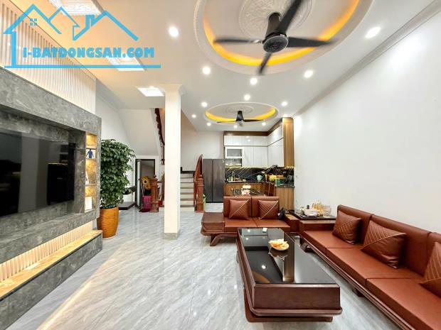 NHÀ ĐẸP TỨ HIỆP 50M2- HAI THOÁNG -NỞ HẬU -NGÕ THÔNG - FULL NỘI THẤT LONG LANH - CHỈ 7.9 TỶ - 4