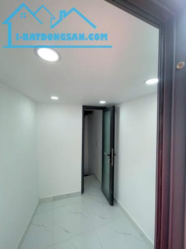 + Bán nhà 6.2m2-3 tầng-CMT8 P13Q10--1.25 tỷ - 1