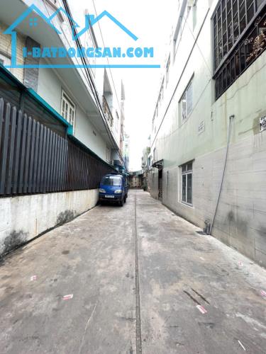 Thơm nhà Đường Số 2 ngay AEON Tân Phú 48m2 ,2 Tầng hẻm xe hơi Nhỉnh 4 tỷ - 2