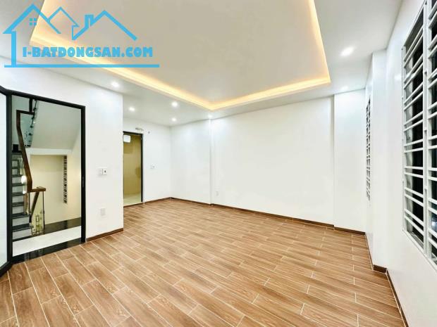 CHỦ MÓT BÁN NHÀ CHIA TIỀN CHO CON .QUAN HOA-CẦU GIẤY.36M-GIÁ HƠN 7 TỶ - 1