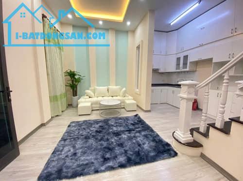 🏢 BÁN GẤP NHÀ CẦU GIẤY 30M² - 5 TẦNG - FULL ĐỒ - Ở NGAY - 6.65 TỶ