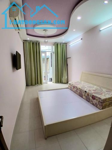 6 TỶ HƠN - NHÀ P.13 QUẬN 10, GẦN CLB LAN ANH - HẺM BG THÔNG, KHU ĐỒNG BỘ - 30M2 4 TẦNG 3PN - 4