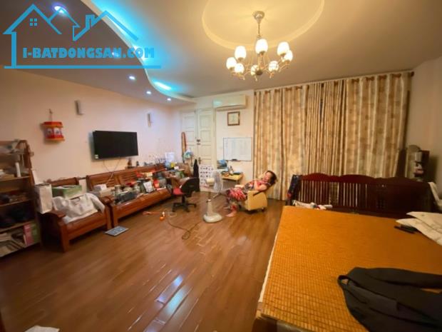 Bán nhà mặt ngõ Quang Tiến  - Nam Từ Liêm 142m 2 tầng mặt tiền siêu thoáng ngay cạnh - 3
