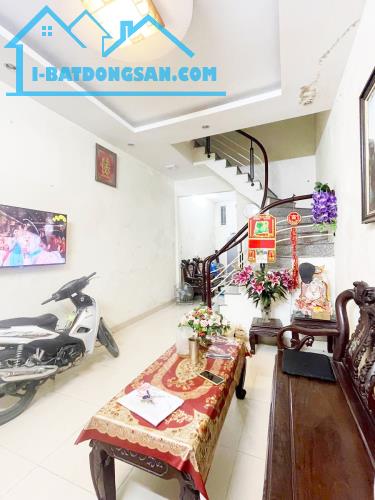 HIẾM-NHÀ HOÀNG HOA THÁM DÂN XÂY NGÕ NÔNG, RA MẶT PHỐ 20M, Ở HOẶC CHO THUÊ DT48m2x3T_8,5TỶ